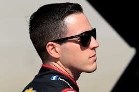 Bowman starts Round of 12 with top-three finish