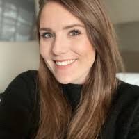 Courtney Sellars's Instagram, Twitter & Facebook