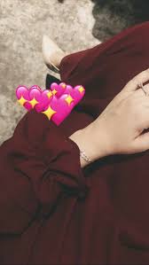 pin by naadaa khaleedd on high heels cool girl pic cute girl poses cute girl photo