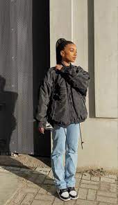 Winter Outfits Outfit Ideas Inspo Black Jacket Jeans Nike Sneakers Outfitideas Winteroutfits Winter Jacket Outfits Cold Outfits Hoodie Jacket Outfit
