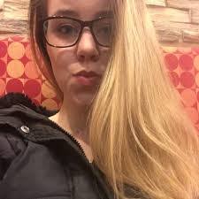 Amber Mckay's Instagram, Twitter & Facebook