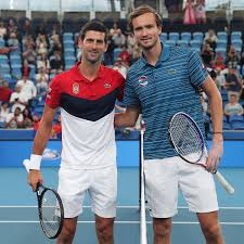 The spaniard just beat tsitsipas in final, after an enormous 3 sets battle of more than 3 hours and a half. Australian Open Im Re Live Novak Djokovic Schlagt Daniil Medvedev Im Finale In Drei Satzen Tennisnet Com