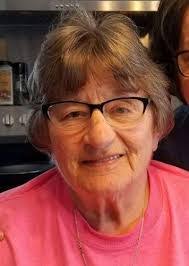 Ellen Butts's Instagram, Twitter & Facebook