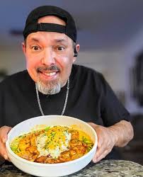 Split Yellow pea & ham soup to enjoy w/my FELLAS! 🍜 💛