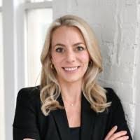 Shelby Mcnally's Instagram, Twitter & Facebook