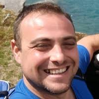 8 "Nuno De Magalhaes" profiles