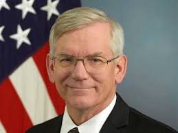 Stephen Sadler's Instagram, Twitter & Facebook