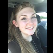 Julia DuBois (@juliadubois98)