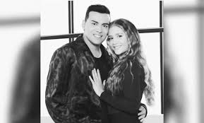 Esposa de Yeison Jiménez se despide de él en redes – El Diario de Coahuila