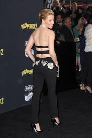 She is married to producer and writer max handelman, with whom she has two children. Elizabeth Banks On Twitter Did You See The Booty That Was Me And Wendiandnicole S Fave Part Pp2 Stylefile Http T Co 0uwhnptizo Http T Co I86utwq9je