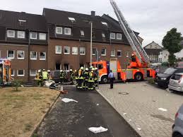 91 m² eignet sich die wohnung wunderbar für pärchen oder kleine familien. Bonn Wohnung Brennt