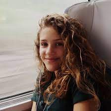 Je suis né dans une famille sans problèmes financiers. Uelle Semaine Formidable A Venir Vous Voir Partout En France Hate De Partir En Tournee Pour Vous Revoir Cine Cinema Lenni Kim Chanteur