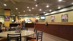 Front Sign Picture Of Round Table Pizza Reno Tripadvisor