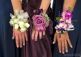 What Is Prom With Pictures Prom Corsage And Boutonniere Homecoming Corsage Wrist Corsage