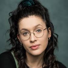 Emilia Cooper's Instagram, Twitter & Facebook