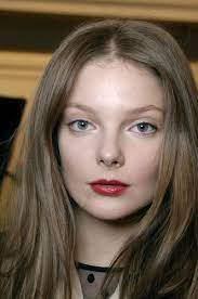 Mahlik Light Ash Brown Hair Dark Blonde Hair Mousy Brown Hair