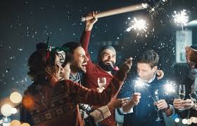 Aus europaletten lassen sich fast alle möglichen möbelstücke und wohnartikel anfertigen. Silvesterparty Selber Planen Checkliste Tipps Ideen Fur Zuhause