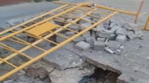 Fuentes municipales han explicado que se ha producido un hundimiento en la calzada y que la causa más probable es una fuga en la red de agua. Telemadrid Socavon