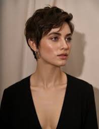 Jeannie Lowe (callmejello)