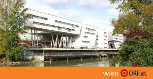 Zaha hadid architects is a british architecture and design firm founded by zaha hadid, with its main office situated in clerkenwell, london. Zaha Hadid Haus Prestigebau Ohne Nutzen Wien Orf At