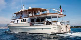 Location Yacht M Y Clara One Croisiere Yacht Corse