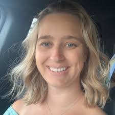 Terri Hysell's Instagram, Twitter & Facebook