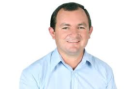 Célio Pinicapau pretende transformar Venha Ver num canteiro de obras