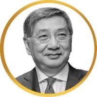 Minh Dang's Instagram, Twitter & Facebook