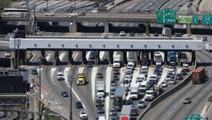 Lincoln tunnel car fire blocks traffic, causes extensive delays. Cash Toll Collection Returns To Gw Bridge Lincoln Tunnel On Monday