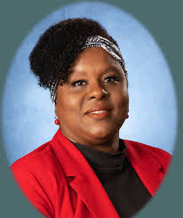 Sadie Shaw's Instagram, Twitter & Facebook