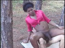 vintage porn, jeune hétéor qui aime les shemales black matures