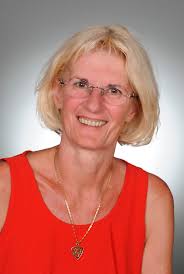 Amanda Schmalz's Instagram, Twitter & Facebook