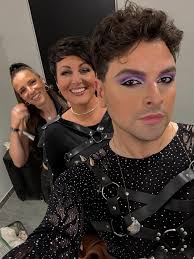 Had my makeup done by the incredible @davidrcurrie for @boygeorgeofficial &  @cultureclubofficial show at @ovohydro in Glasgow. Thank you! 💄