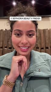 Selena Petersen's Instagram, Twitter & Facebook