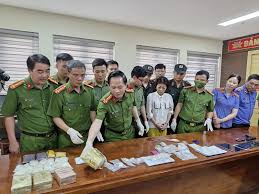 Khám xét, bắt 'doanh nhân' Nguyễn Mạnh Tuấn - Người quan sát