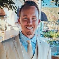 1400+ perfiles de «Austin»