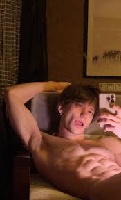 TW Pornstars - Andrii Levchenko. Twitter. Hungry. 6:40 PM - 29 Dec 2022