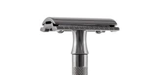 Double edge safety razors and cartridge razors are distinctly different shaving tools. Differences In Safety Razors Dovo Blog