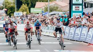 Check spelling or type a new query. Tour De France Ce Que Le Cyclisme Rapporte Au Groupe Bancaire Arkea