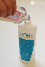 Mason jars, popcorn kernels, labels, twine and craft paper. 14 Ways To Use Baby Oil Huile Pour Bebe Gel Douche Huile