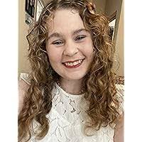 Abbie Lyons's Instagram, Twitter & Facebook