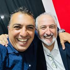 El pastor Rubén Giménez ministro nuestras vida, desde Miami trajo una  palabra para este tiempo. Un papá espiritual. Somos Familia. Gracias  @gimenez_ruben @roxanagimenez49 #avivamiento #sabiduria #jesús #dios #caf