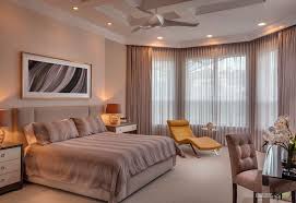 غرفة نوم مع نافذة كبيرة 37 صور التصميم الداخلي في منزل خاص