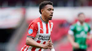 Speak of doyell malen's personality, he has an amazing persona that reflects the cool and awesome traits of individuals guided by capricorn zodiac sign. Liverpool Transfer News Talks With Donyell Malen