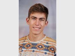 Michael Mount matrics celebrate