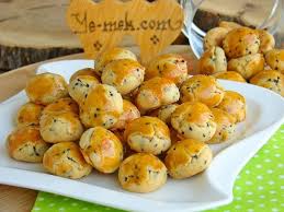 agizda dagilan aylarca bayatlamayan kurabiye pastane usulu corekotlu tuzlu kurabiye yemek tarifleri yemek pastaneler