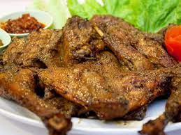 Resep Ayam Bekakak Khas Sunda Ayam Bakar Bumbu Santan Pedas Manis Gurih Resep Resep Ayam Resep Resep Babi