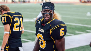 Jibowu Named to CoSIDA Academic All-District Team