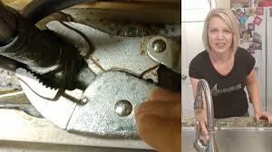 In this video i will be showing you how a minor repair can save you a trip to the hardware store as well as give you peace of mind! How To Tighten A Loose Kitchen Faucet Moen Delta American Standard Kohler Youtube