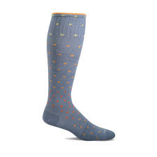 Best Compression Socks For Pregnancy 2021 Maternity Compression Socks